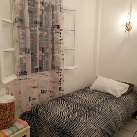 Giaglakis Tatil Evi